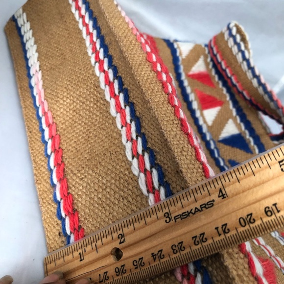 Unique embroidered burlap Single strap tote bag - Picture 8 of 8